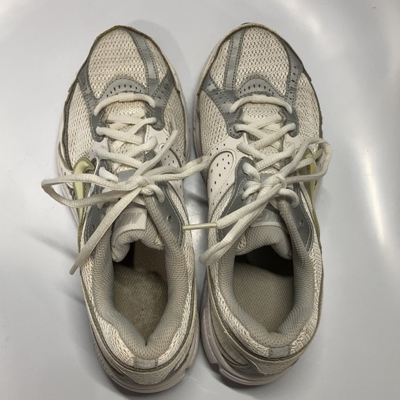 Nike Running Dart 7 sneakers size 9 - Picture 5 of 8